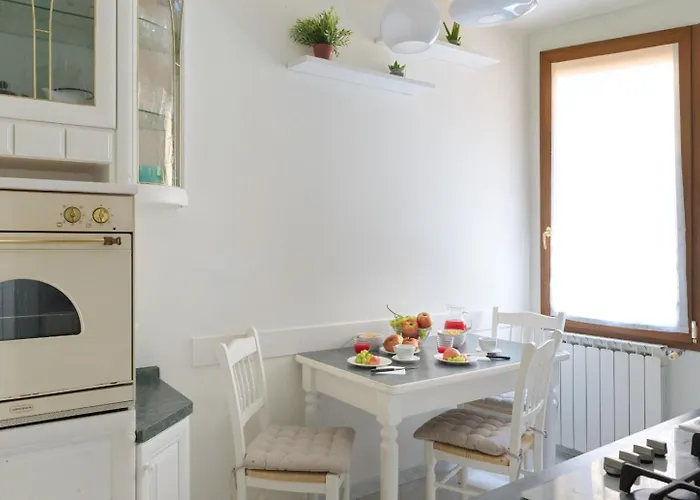 Ca Del Mar Venice Luxury s